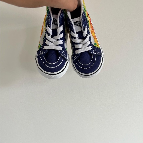 Vans Crayola shoes - BNWOT - Picture 3 of 5